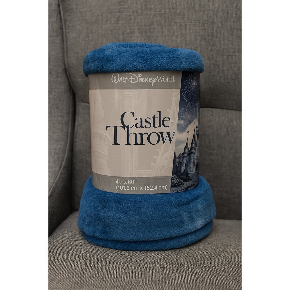 New - Walt Disney World Cinderella Castle Throw Blanket, 40" x 60"